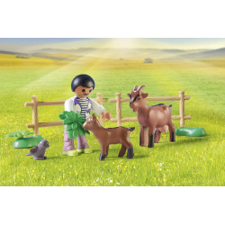PLAYMOBIL 71442 Traktor mit Anhänger und Wassertank