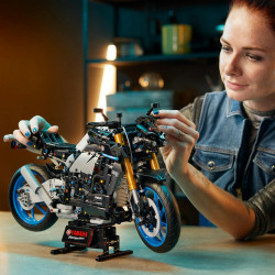 LEGO Technic 42159 Yamaha MT 10 SP