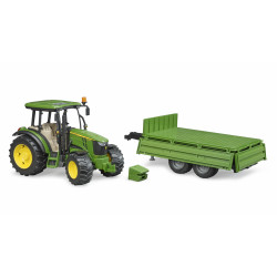 John Deere 5115M mit Bordwandanhänger