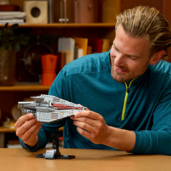 75404 Assault Ship™ der